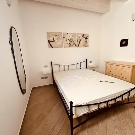 Apartment La Casa Di Holly - Affitti Brevi Italia *